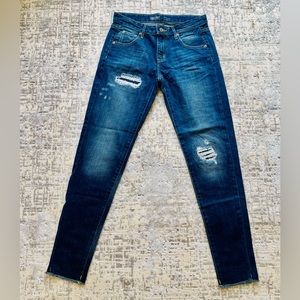 Mossimo Denim Blue Jeans Boyfriend Garconne Size 2